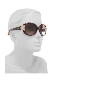 Ferragamo sunnies in excellent condition